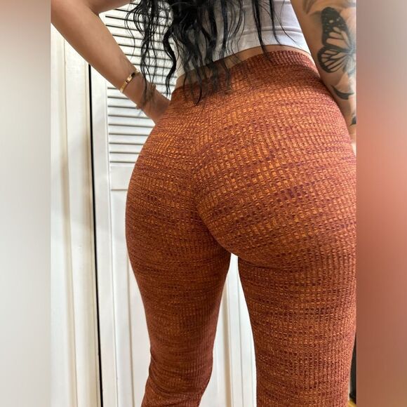 COPY - URBAN OUTFITTERS KNIT STRAIGHT LEG PANT IN ORANGE/RED SIZE SMALL - Picture 1 of 9